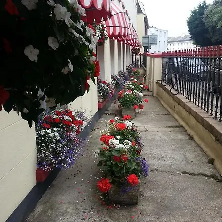 Mornington Отель